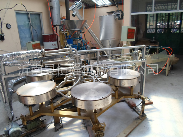 導(dǎo)熱油型煎餅機(jī)