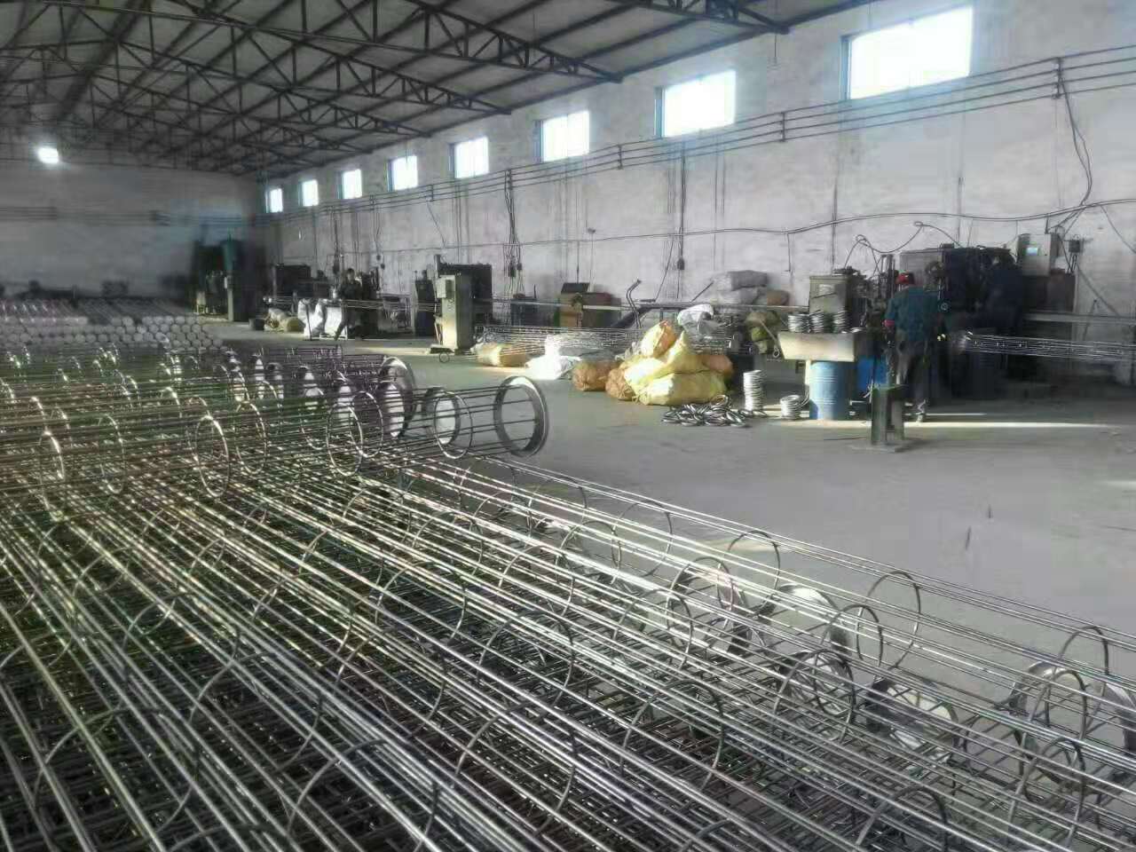 除塵骨架生產廠家質量價格更有優(yōu)勢-泊頭市東捷除塵設備有限公司