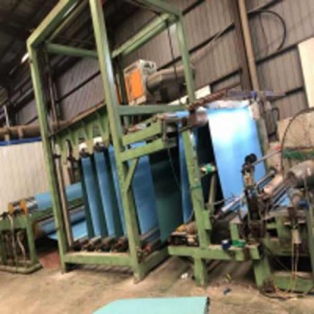 壓延法彈性地板生產(chǎn)線機械設(shè)備